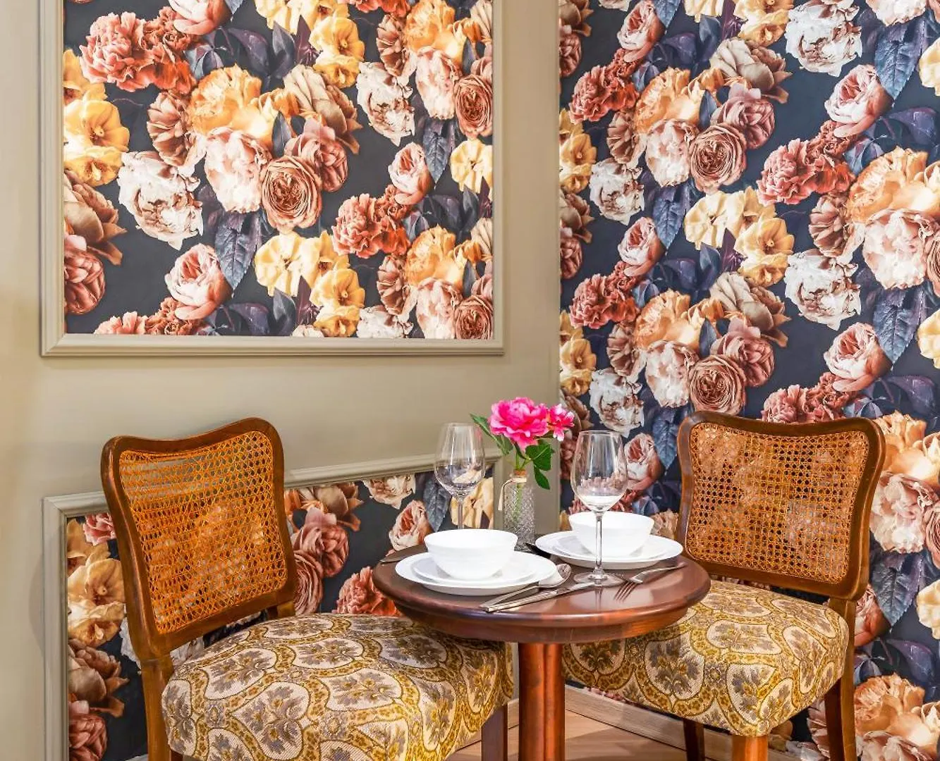 Apartment Vibestudio Vintage Flower - Central - New - Ac